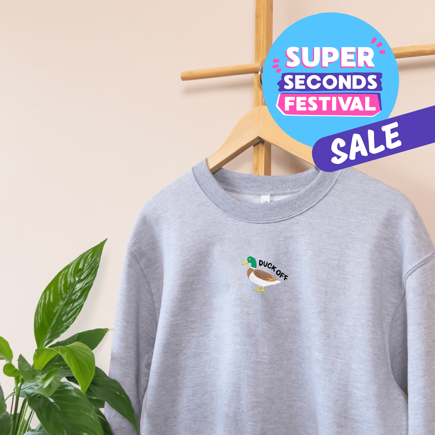 14_ Grey Duck Off Sweatshirt Large - DEFECT - Small hole/ stitching